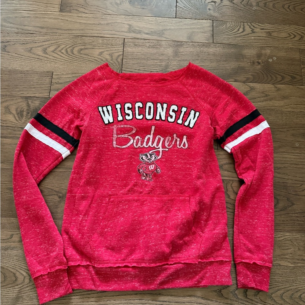 Colosseum Red Wisconsin Badgers Sweatshirt